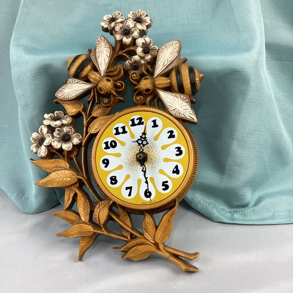 Vintage Burwood Bumblebee Flower Wall Clock Faux Wood Retro 70s Decor USA